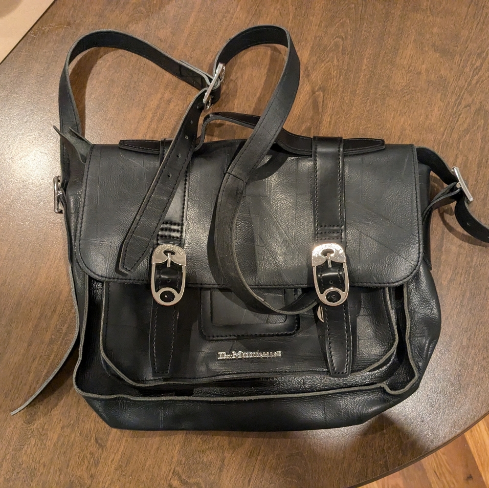 COPY Dr. Martens Limit Edition Duck tape Satchel Bag in Black with Clothes pins